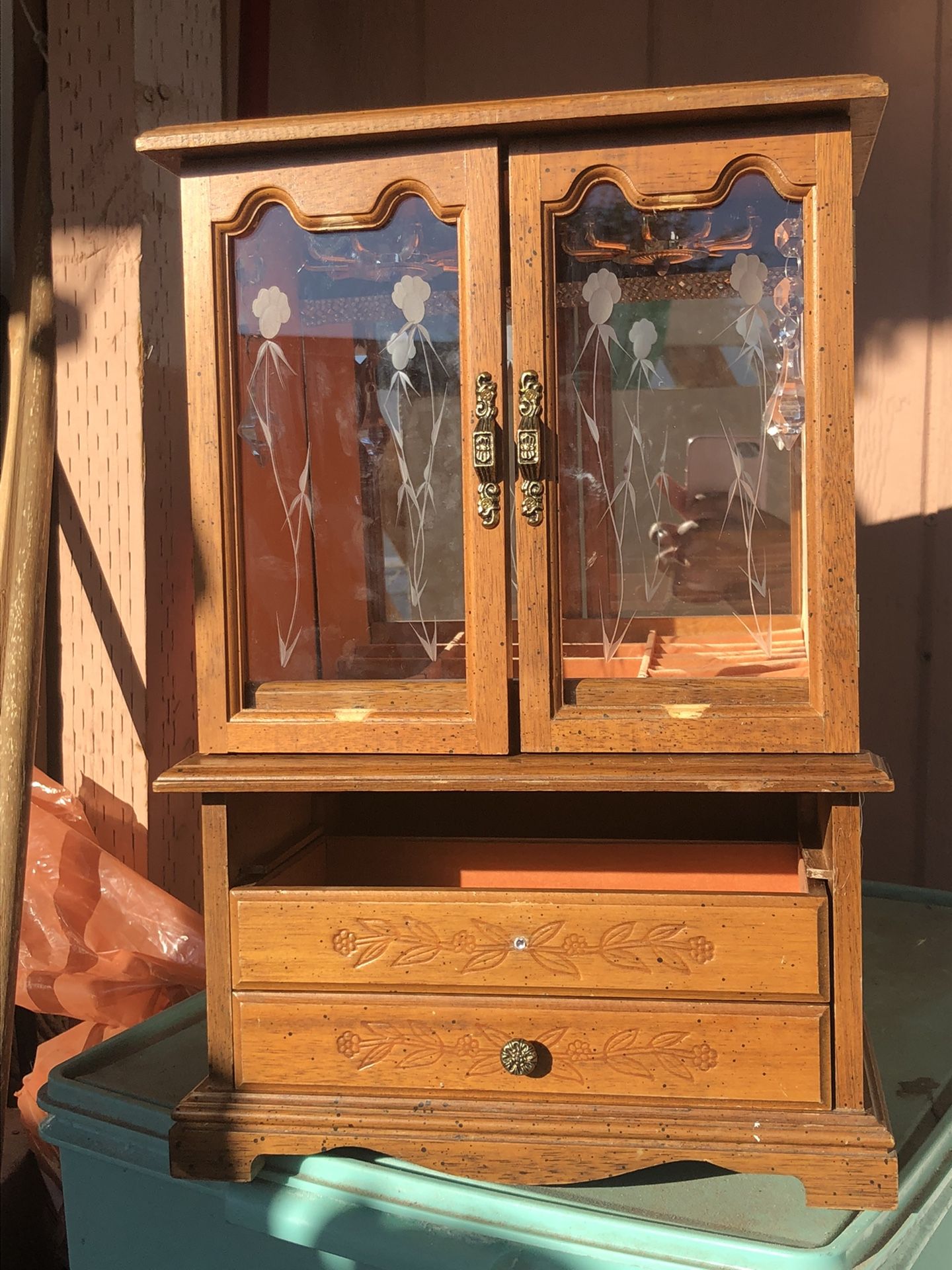 Small Jewelry Dresser