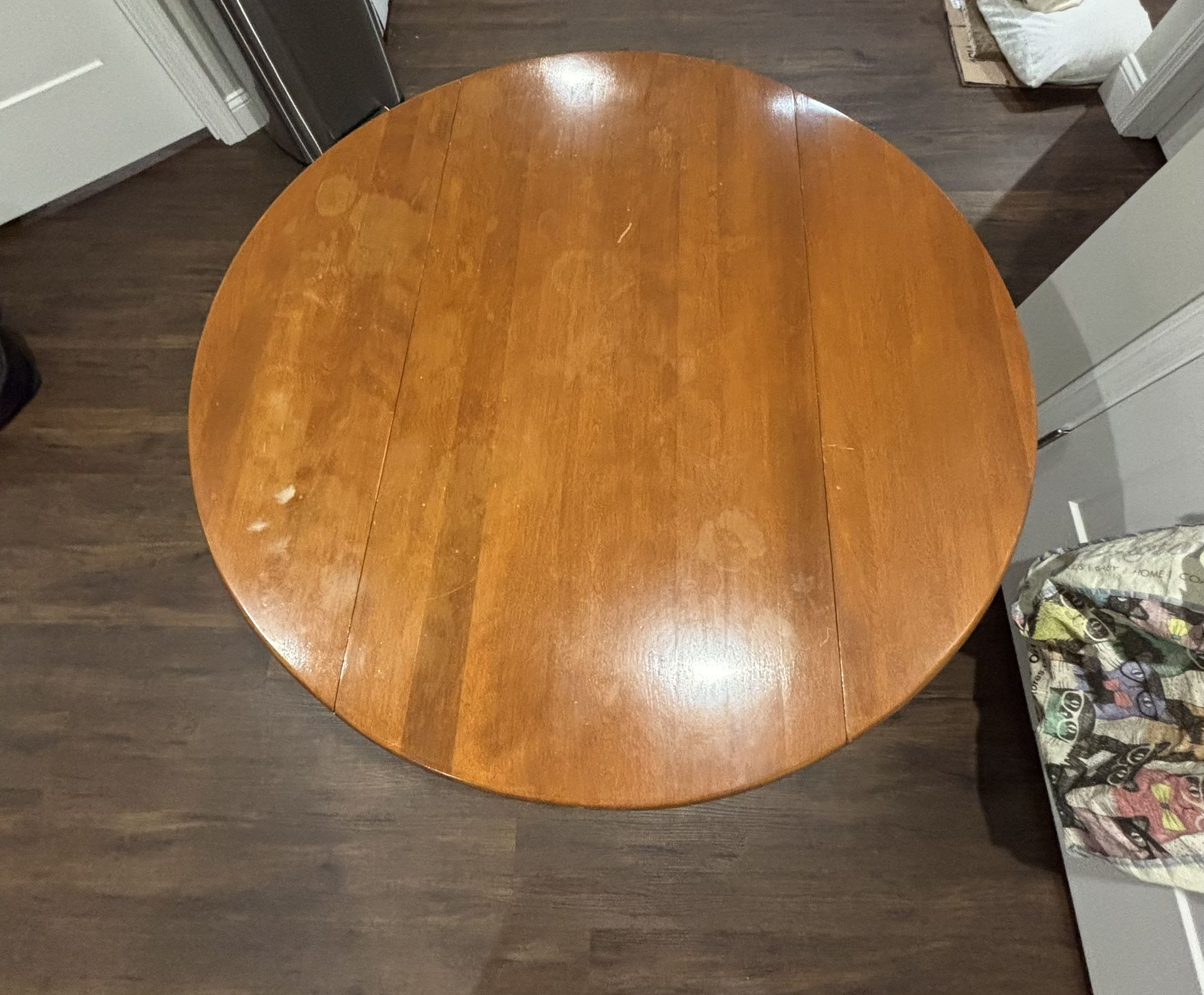 Vintage Round Kitchen Table