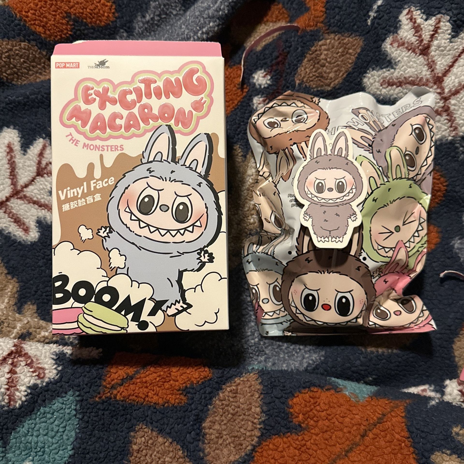 LABUBU Exciting Macaron  - Sesame Bean