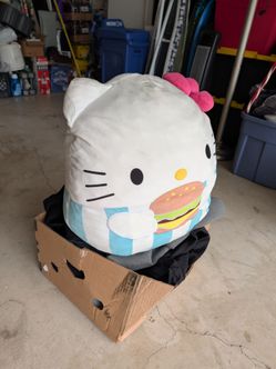 Hello Kitty Squishmallow Jumbo 20"