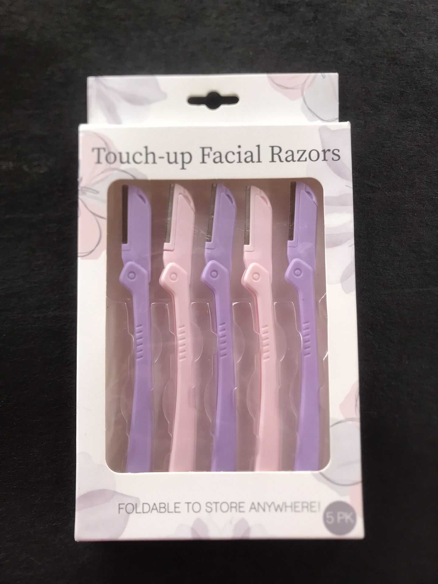 New Evriholder Touch-up Facial Razors