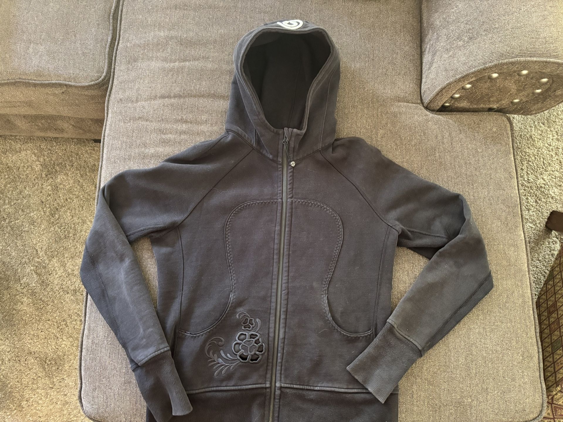 Vintage Lululemon Scuba Hoodie Size M