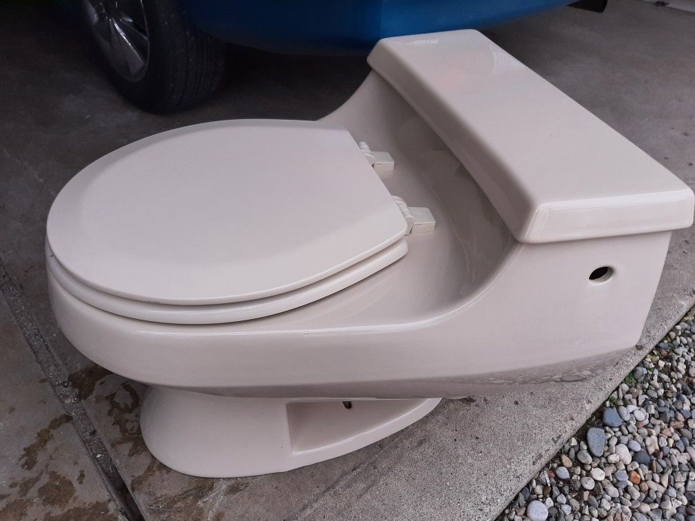 Vintage Kohler K3402 Toilet With Parts