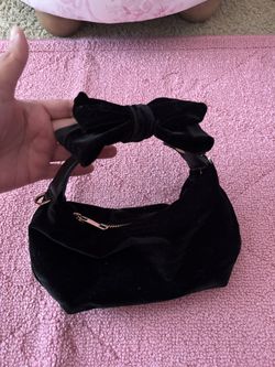 Small Black Velvet Bow Purse