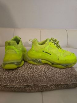 Neon Balenciaga Tripple S Size 11
