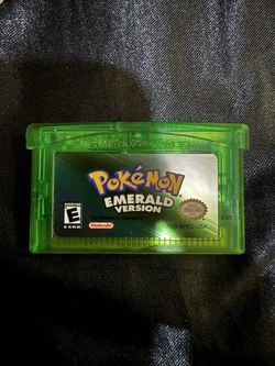 Pokemon Emerald Version (GBA)