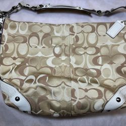 Coach Handbag Vintage Tan