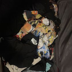 Free Good shirts size xl and L pick up only