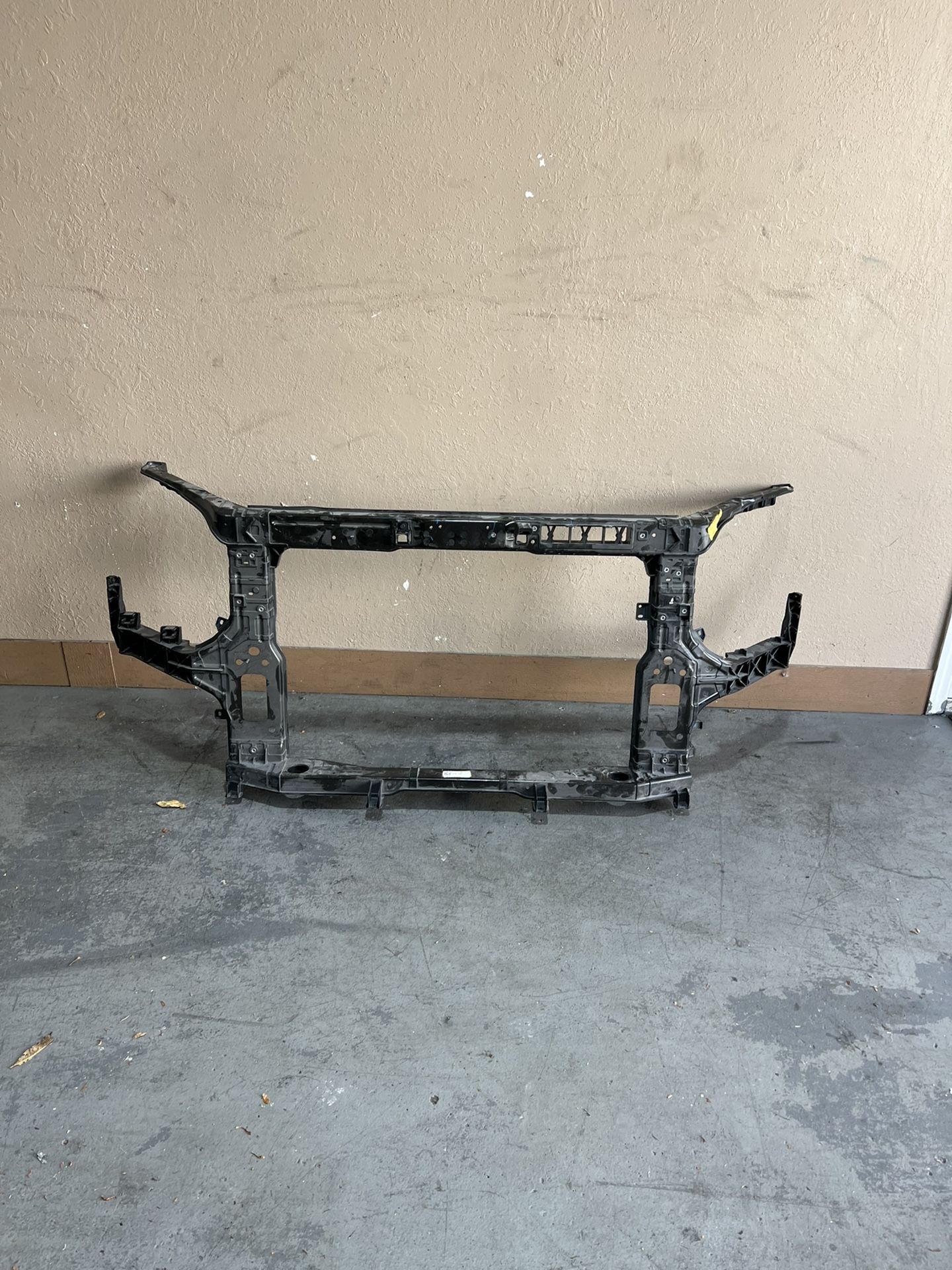 20-22 Kia Telluride Radiator Support Rayador Suport Front Inner Structure Part Parts 2020 2021 2022