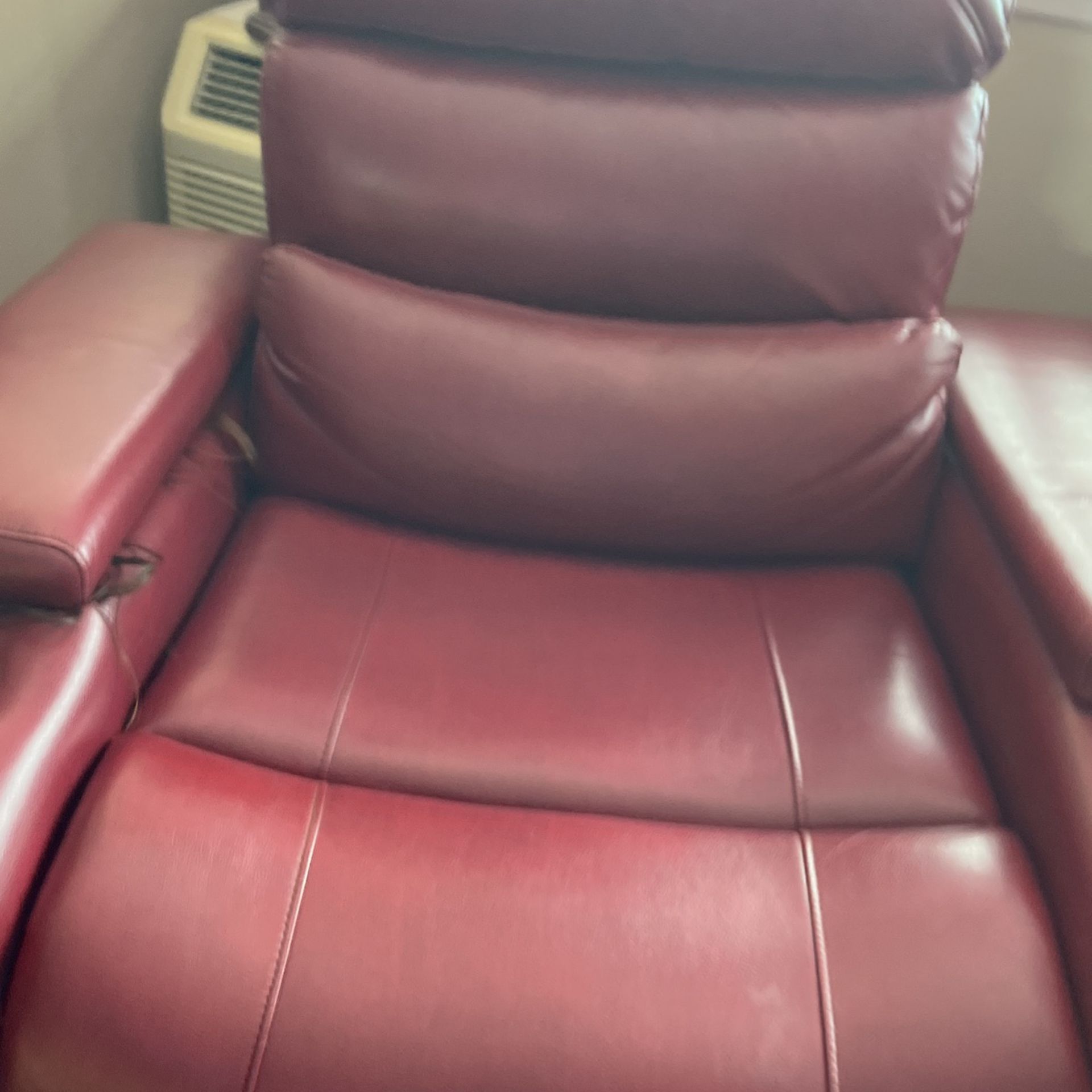 Red Leather Chair/ New Paid 1.000 Asking 400.00