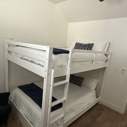 Queen over Queen bunks