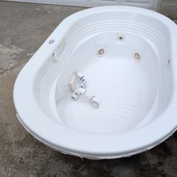 Jacuzzi Two Person Bath Tub