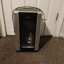 L Iqour Fridge 