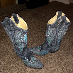Women’s Coral Cowboy Boots Sz 8