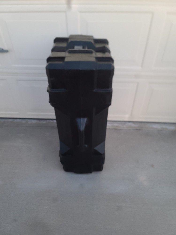 Bateria - Rolling Hard Black Plastic Drum Hardware Case $80.00 OBO