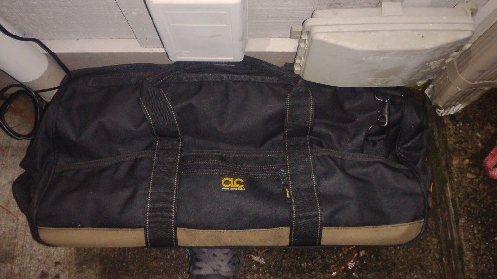 CLC Rolling Tool Bag