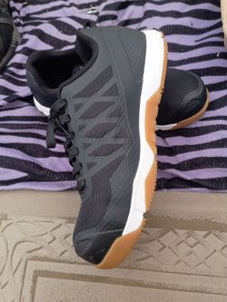 Work shoes