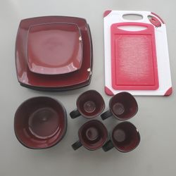 Red And Black Dishset (Some Chipped) Free Cutting Boards