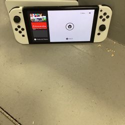 Nintendo Switch OLED With Docking Station 