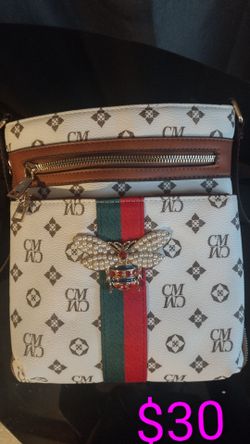 Crossbody Bag 🔥🔥🔥$$25