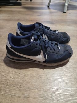Nike Cortez  size 10.5