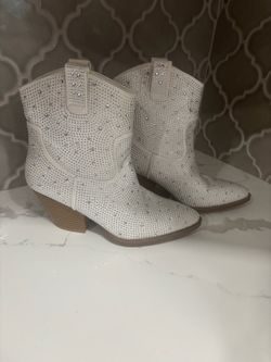 Rhinestone Cowboy Western Ankle Boots