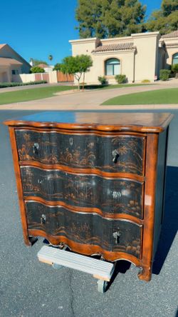 HOOKER Seven Seas Chinoiserie Three Drawer Chest with Parquet Top