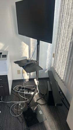 Tv on a rolling stand