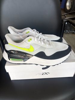 Nike Air Max 270 Men’s 10.5