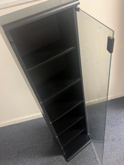 Glass cabinet or china cabinet