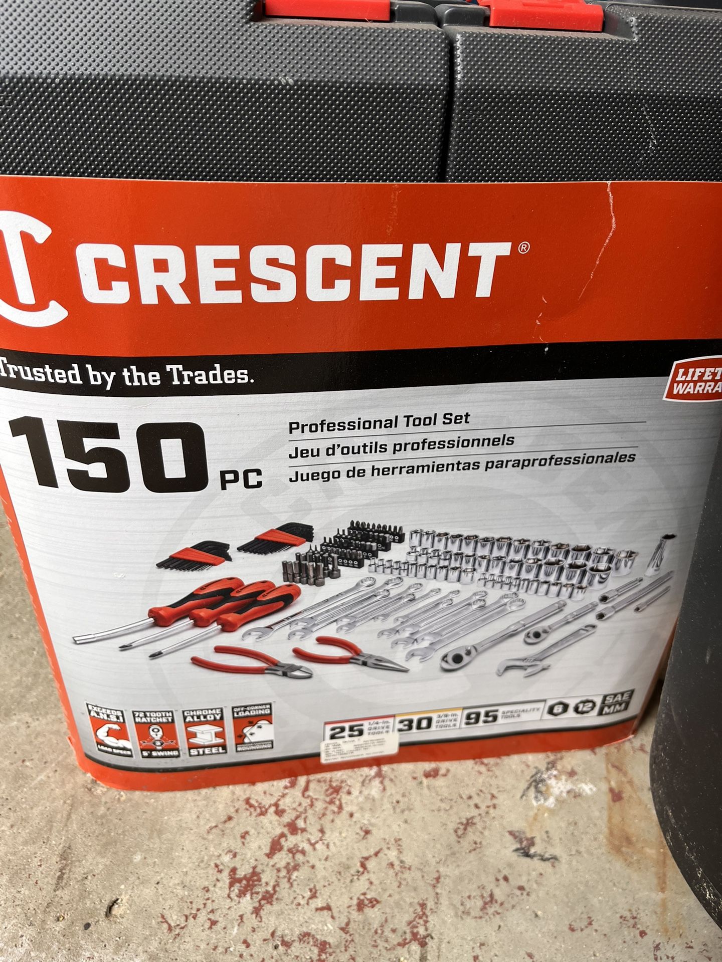 150 Piece Tool Set