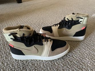 WOMENS Nike Shoes Brand New