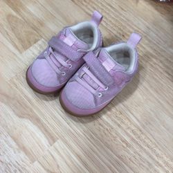 UGG Shoes Pink Size 5 