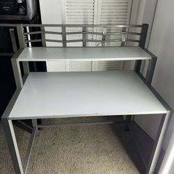 Desk With Shelve 