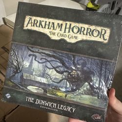 Arkham Horror + Dunwich Expansion 