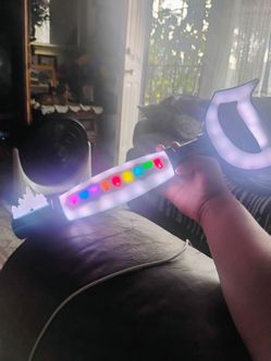 Light-Up LED Fantasy Sword Toy