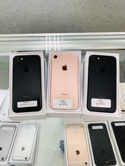 iPhone 7 unlocked excellent condition! $195🔥