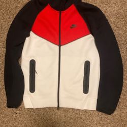 Men’s Black White And Red Nike Tech 