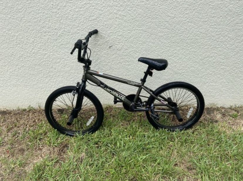 diamondback grind bmx bike