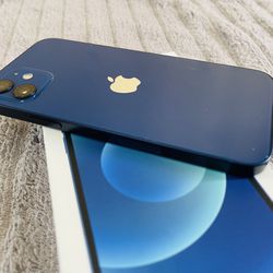 iPhone 12 Nuevo 128 Gb Desbloqueado for Sale in Miami, FL - OfferUp