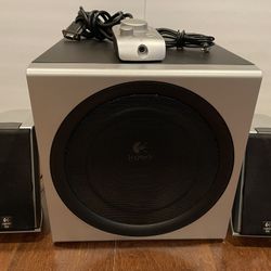 Logitech Z-2300 Speaker With Subwoofer