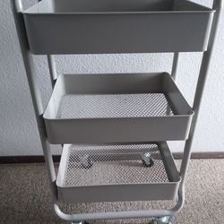 Heavy Duty 3 Tiered Craft/ Produce Rolling Cart
