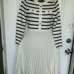 DRESS NEW SIZE. SMALL QUEDA A MEDIUM 