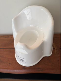 Baby Bjorne yBjörn Potty Chair white
