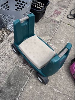 Garden Kneeler with seat cart and storage