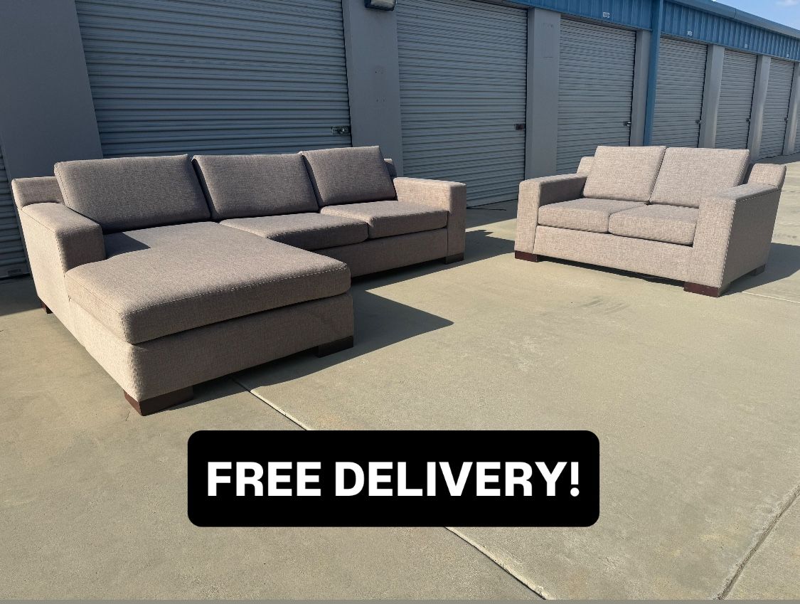 FREE DELIVERY || Mathis Furniture Sectional Couch & Loveseat