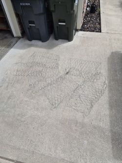 Free chicken wire plant or tree protectors