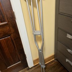 Crutches