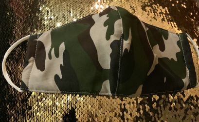 Camouflage adult face masks