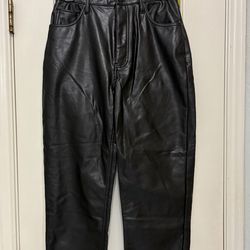 Abercrombie & Fitch Vegan Leather Straight Black Ultra High Rise Size 27/4 Small Pants